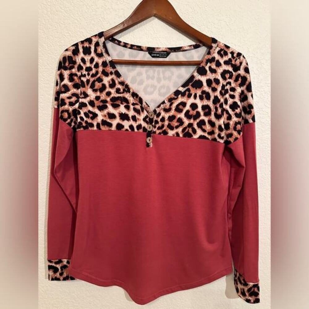 SHEIN Color Block Leopard Animal Print Long-Sleeve Top Small EUC